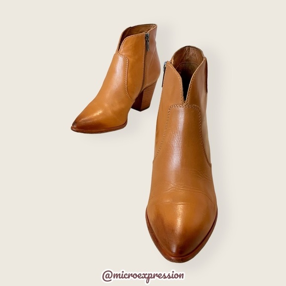 $349 Frye Jennifer Genuine Leather Cognac Pointed Toe Zip Up Cute Ankle Bootie - Picture 13 of 16